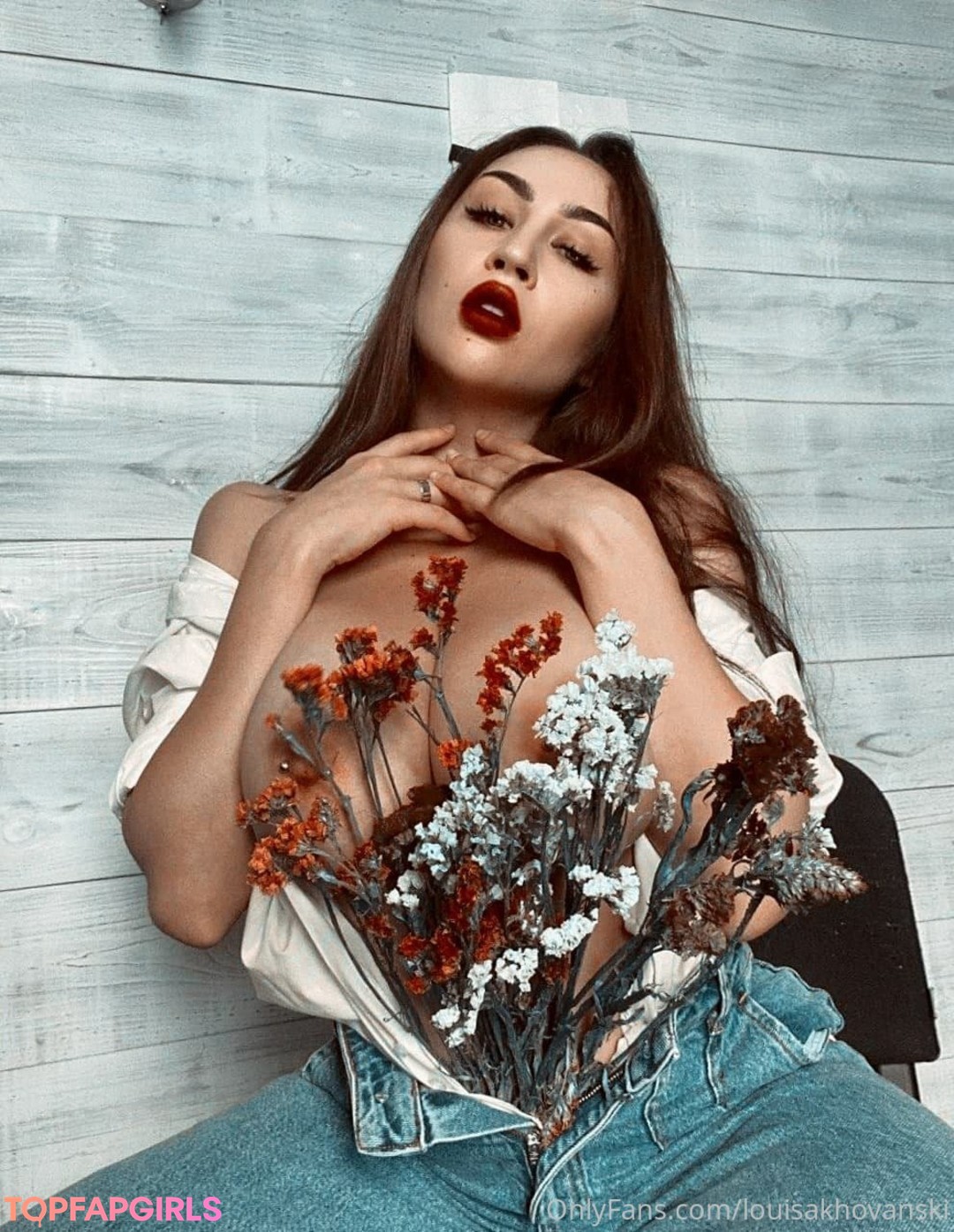 Nacktes geleaktes OnlyFans-Foto von Louisa Khovanski #25