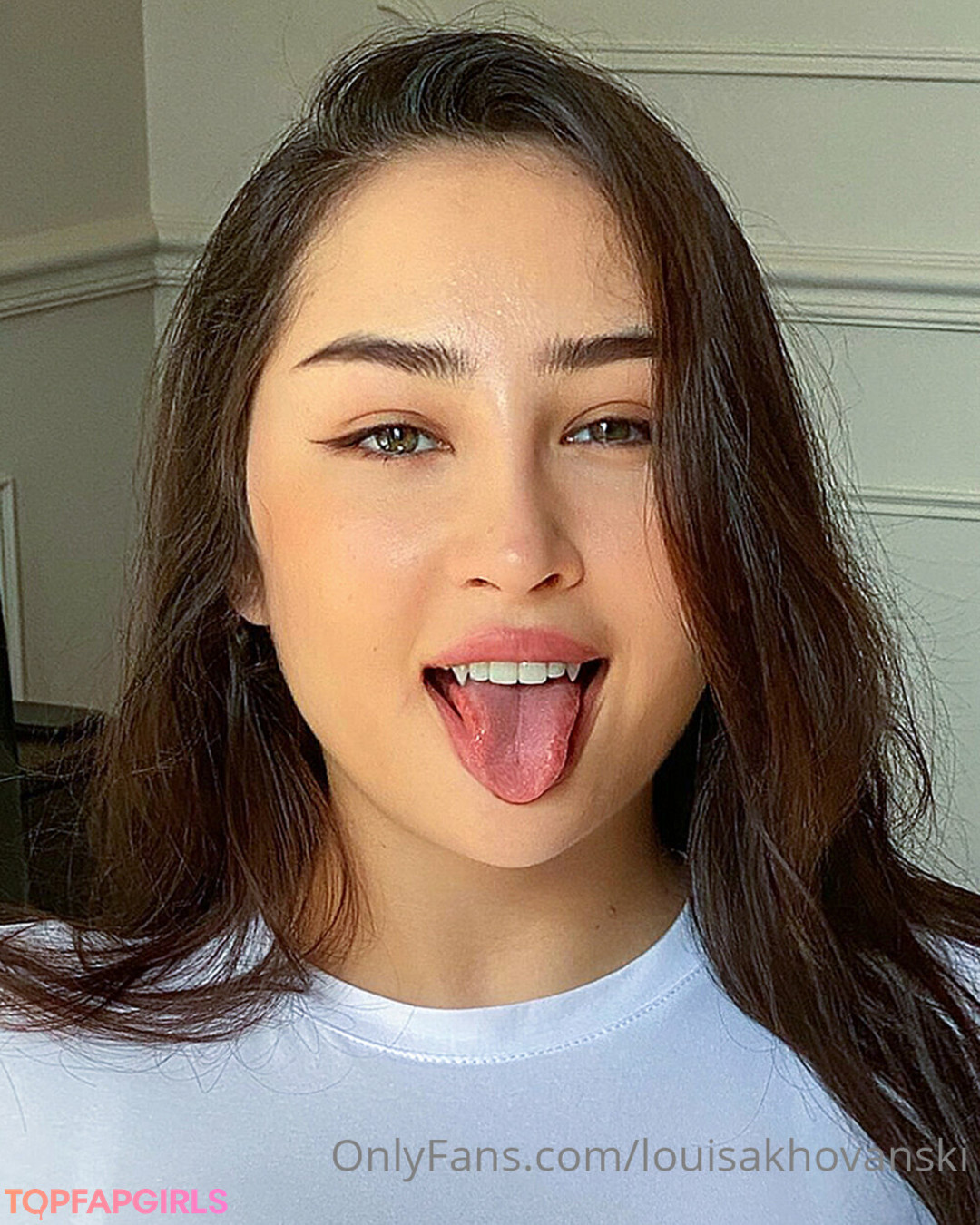 Nacktes geleaktes OnlyFans-Foto von Louisa Khovanski #384