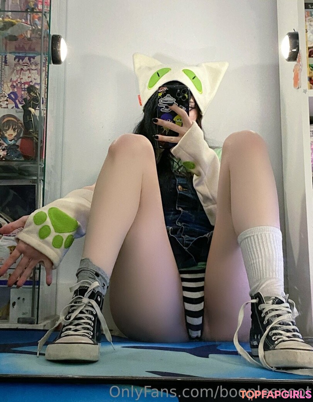Nacktes geleaktes OnlyFans-Foto von Booplesnoot #674