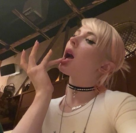 Jenna Lynn Meowri
