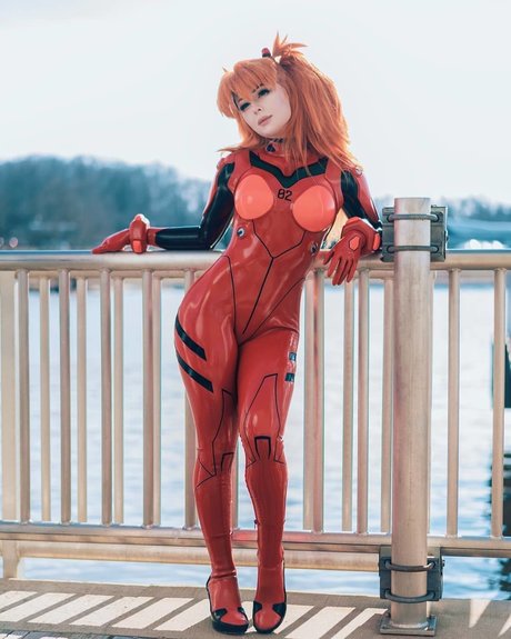 Jenna Lynn Meowri