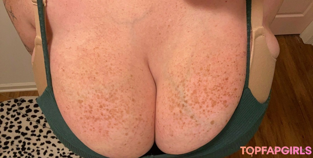 Nacktes geleaktes OnlyFans-Foto von Yungfreckz #303