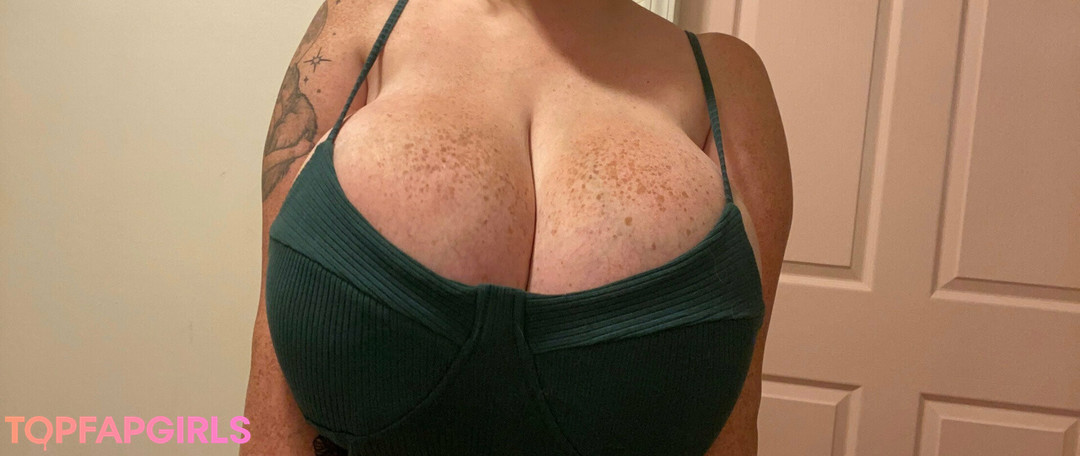 Nacktes geleaktes OnlyFans-Foto von Yungfreckz #432