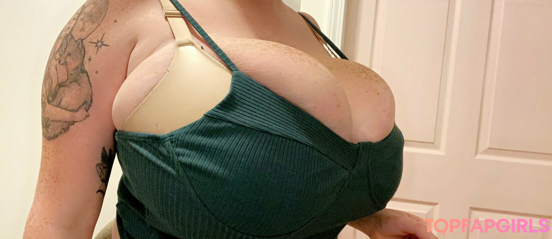 Nacktes geleaktes OnlyFans-Foto von Yungfreckz #434
