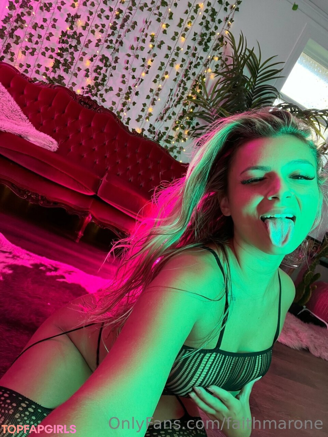 Nacktes geleaktes OnlyFans-Foto von Faith Marone #550
