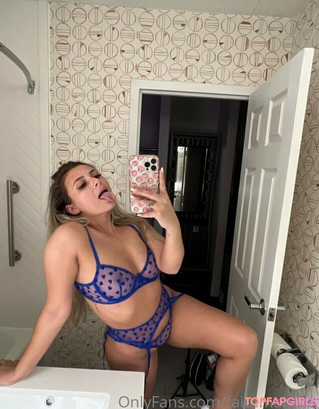 Nacktes geleaktes OnlyFans-Foto von Faith Marone #739