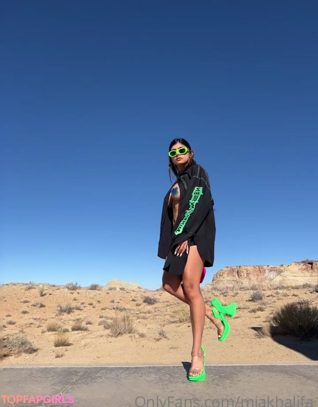 Nacktes geleaktes OnlyFans-Foto von Mia Khalifa #1258