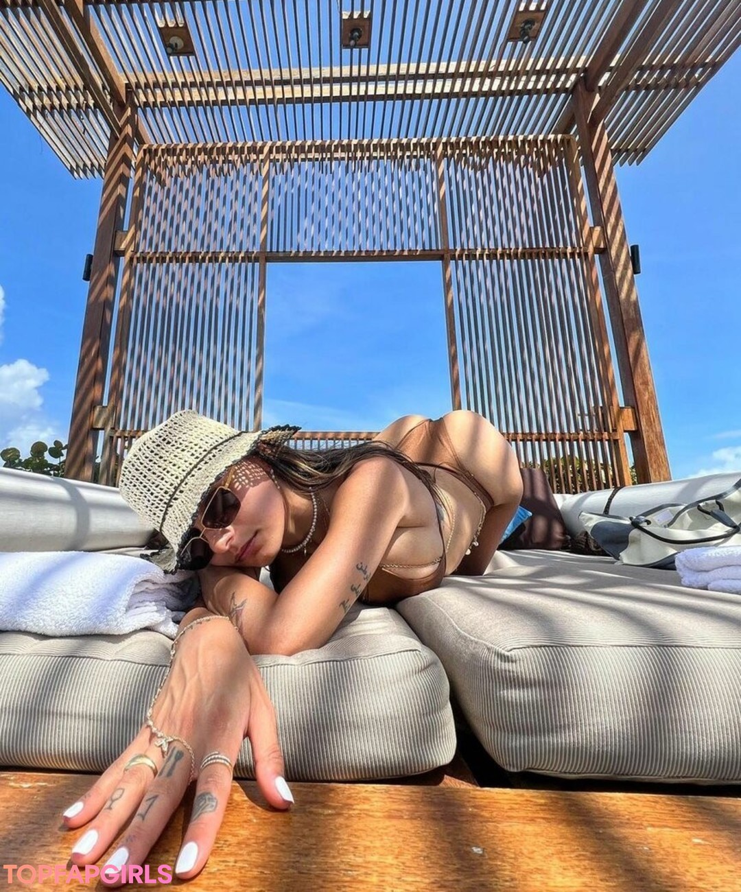 Nacktes geleaktes OnlyFans-Foto von Mia Khalifa #1306