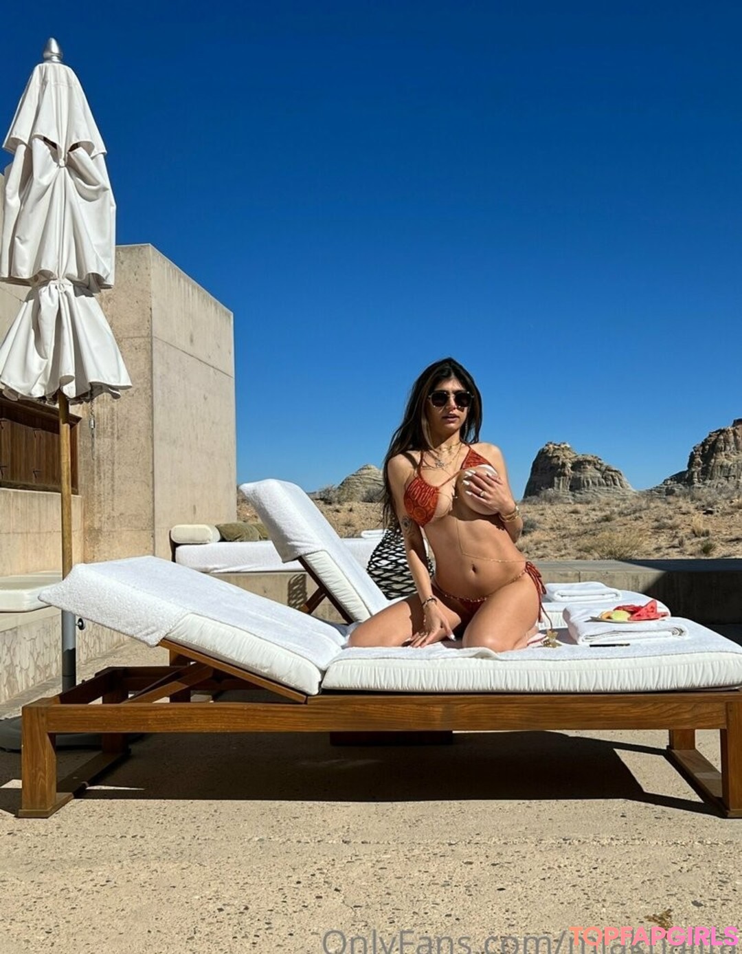 Nacktes geleaktes OnlyFans-Foto von Mia Khalifa #1902