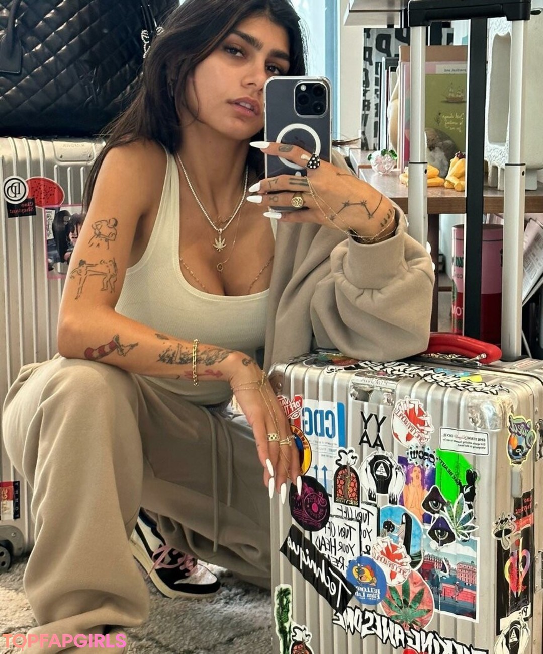 Nacktes geleaktes OnlyFans-Foto von Mia Khalifa #2208
