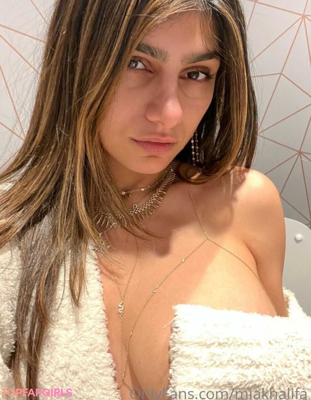 Nacktes geleaktes OnlyFans-Foto von Mia Khalifa #809