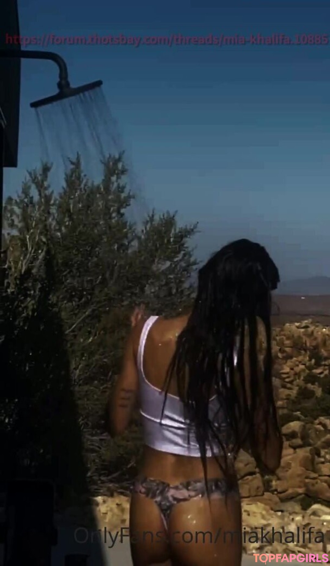 Nacktes geleaktes OnlyFans-Foto von Mia Khalifa #1117