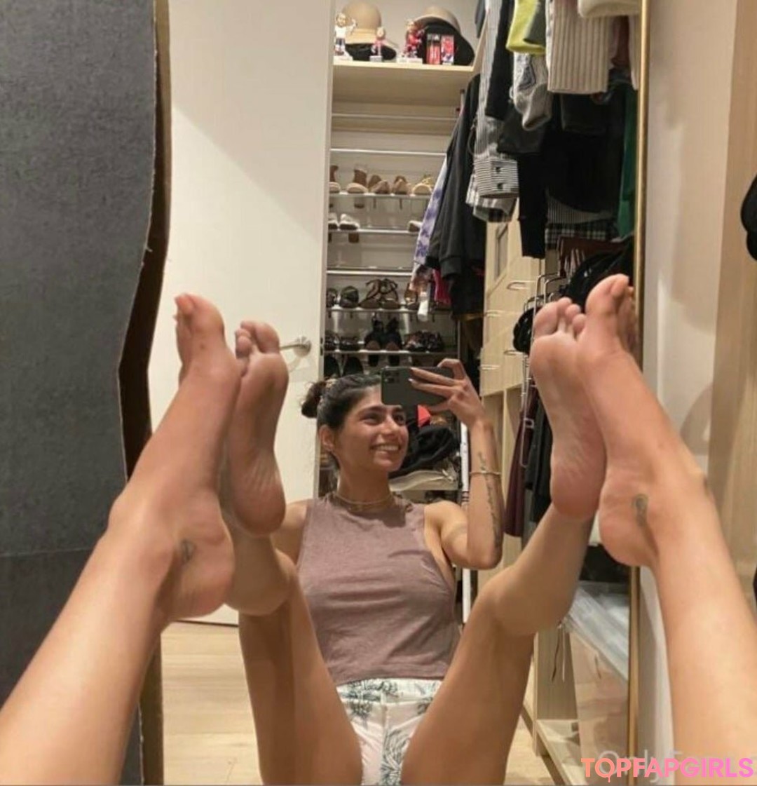 Nacktes geleaktes OnlyFans-Foto von Mia Khalifa #1159