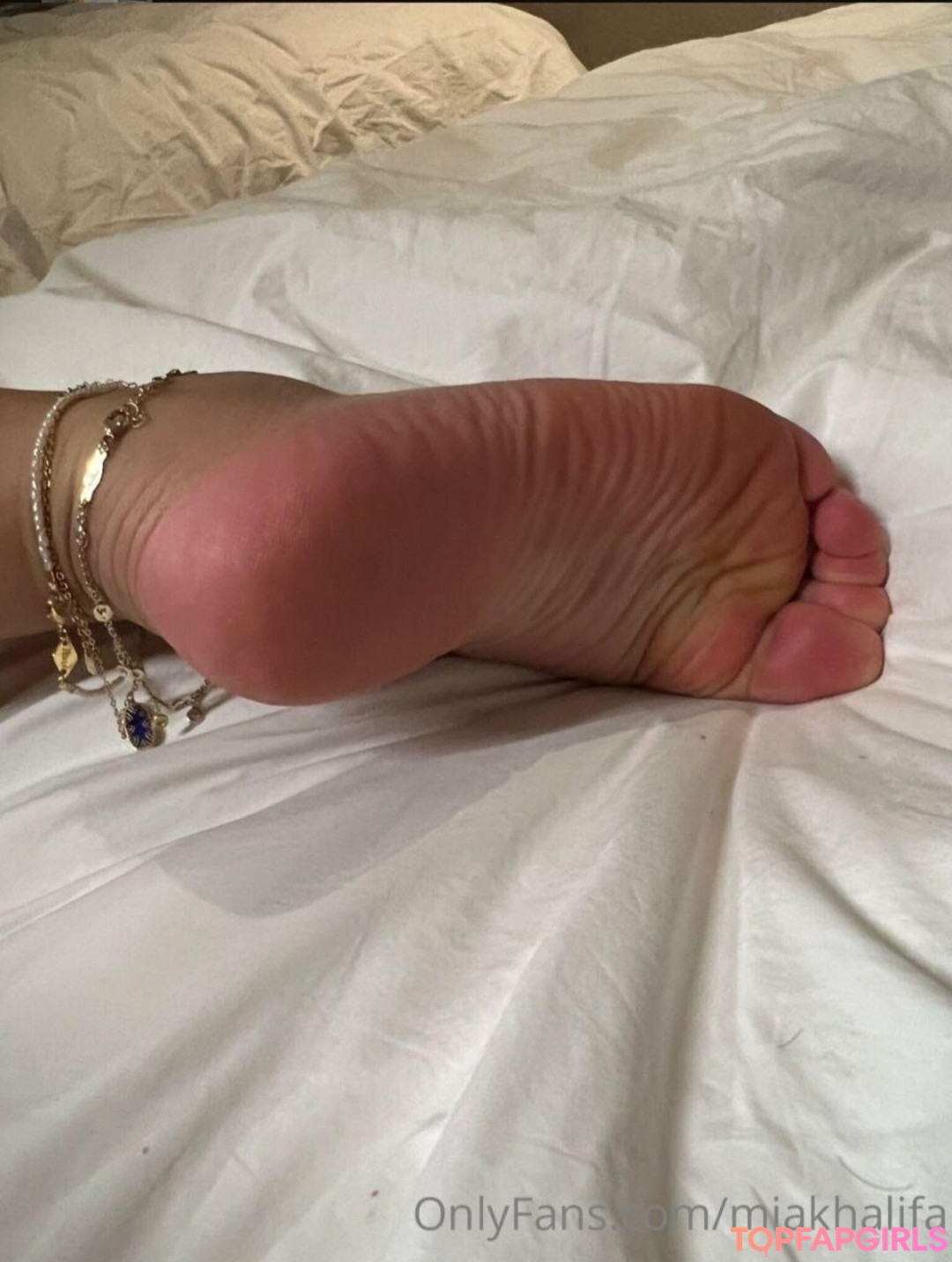 Nacktes geleaktes OnlyFans-Foto von Mia Khalifa #165