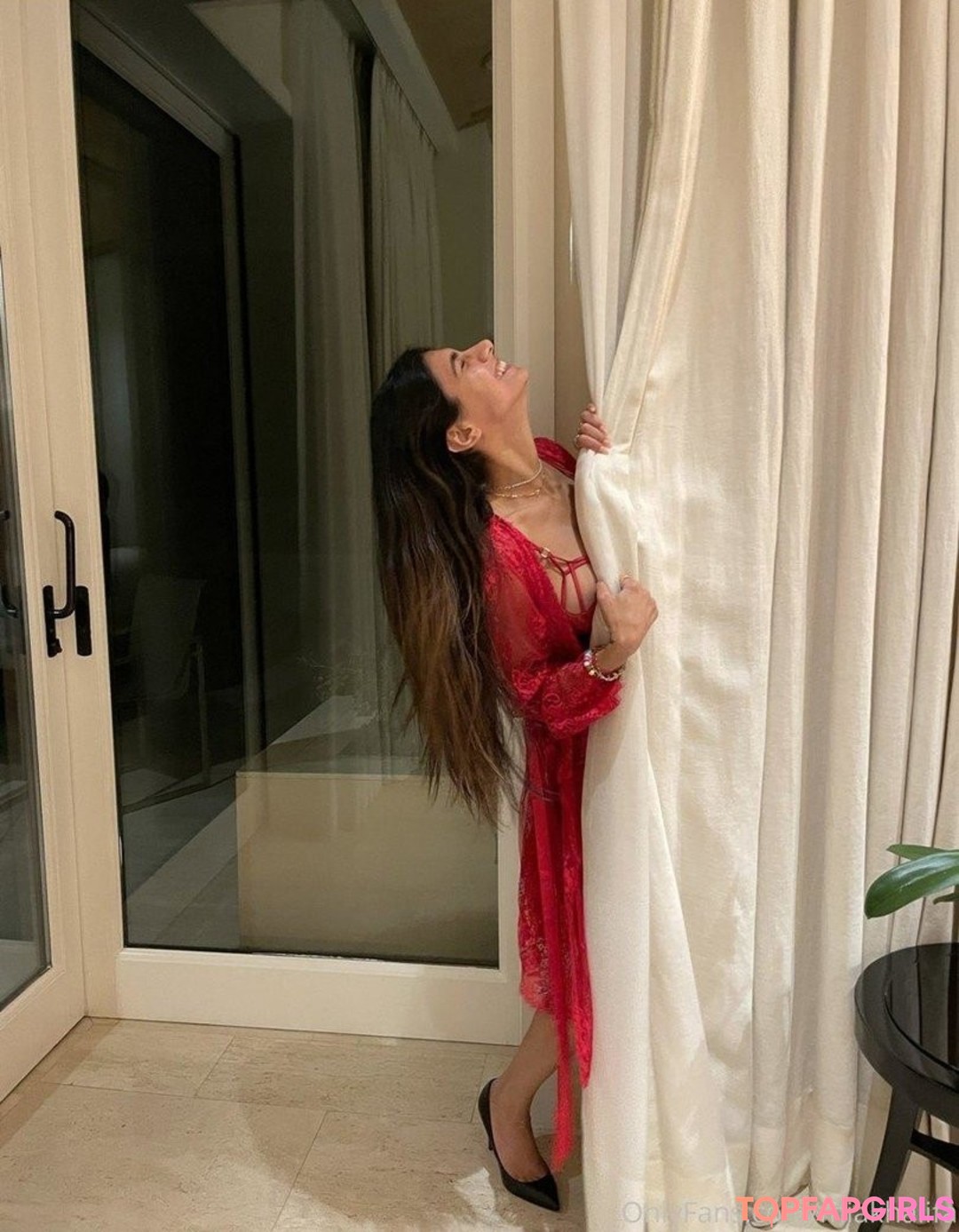 Nacktes geleaktes OnlyFans-Foto von Mia Khalifa #241