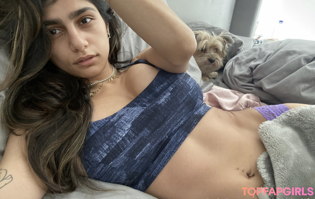 Nacktes geleaktes OnlyFans-Foto von Mia Khalifa #490
