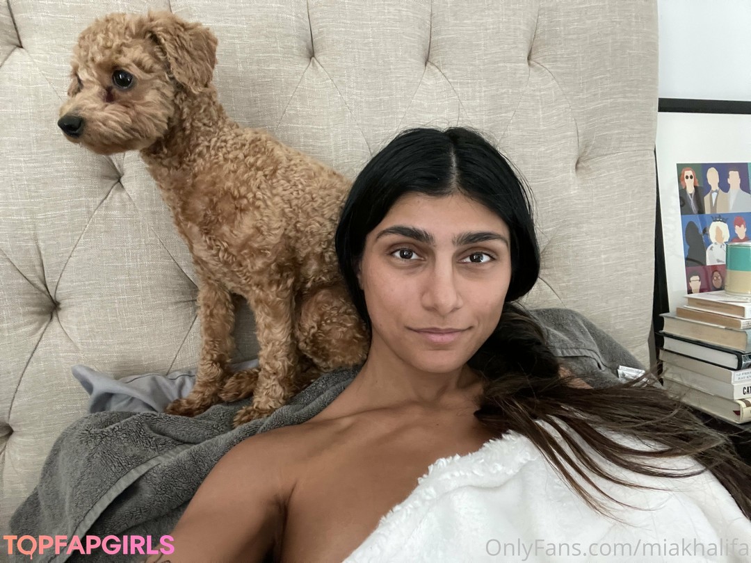 Nacktes geleaktes OnlyFans-Foto von Mia Khalifa #86