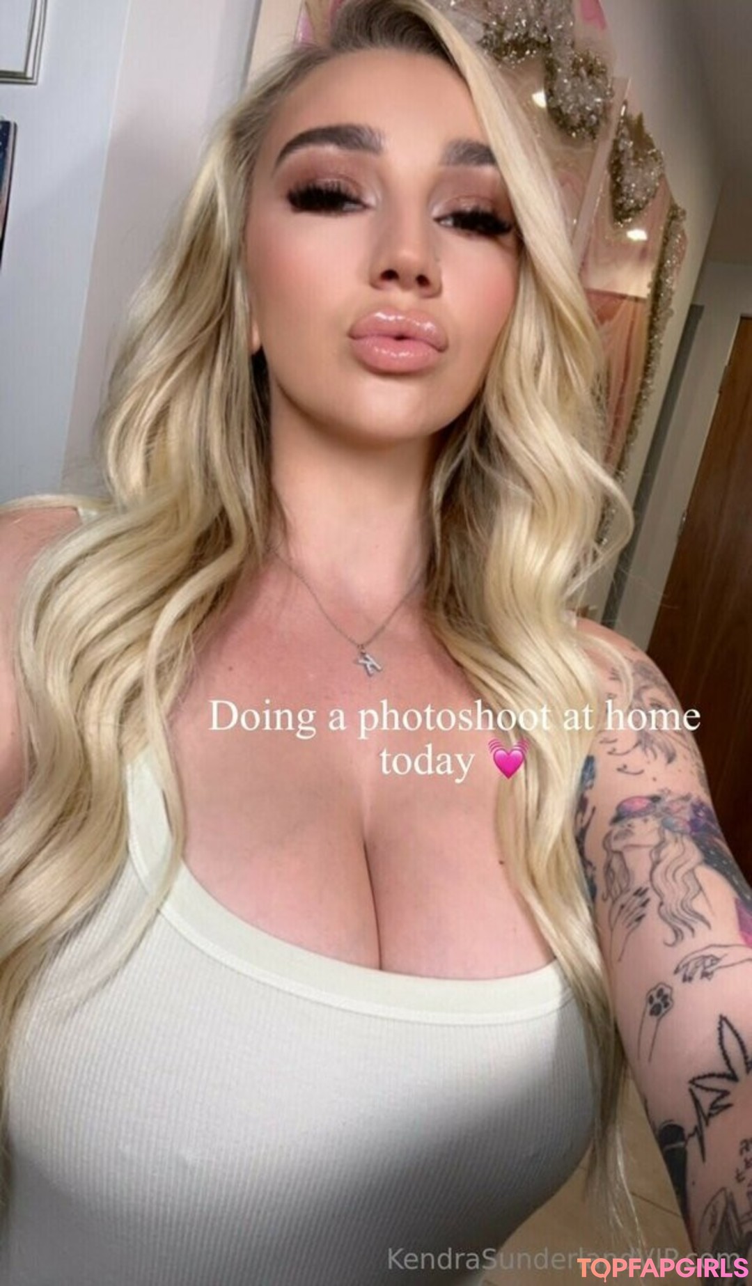 Nacktes geleaktes OnlyFans-Foto von Kendra Sunderland #912