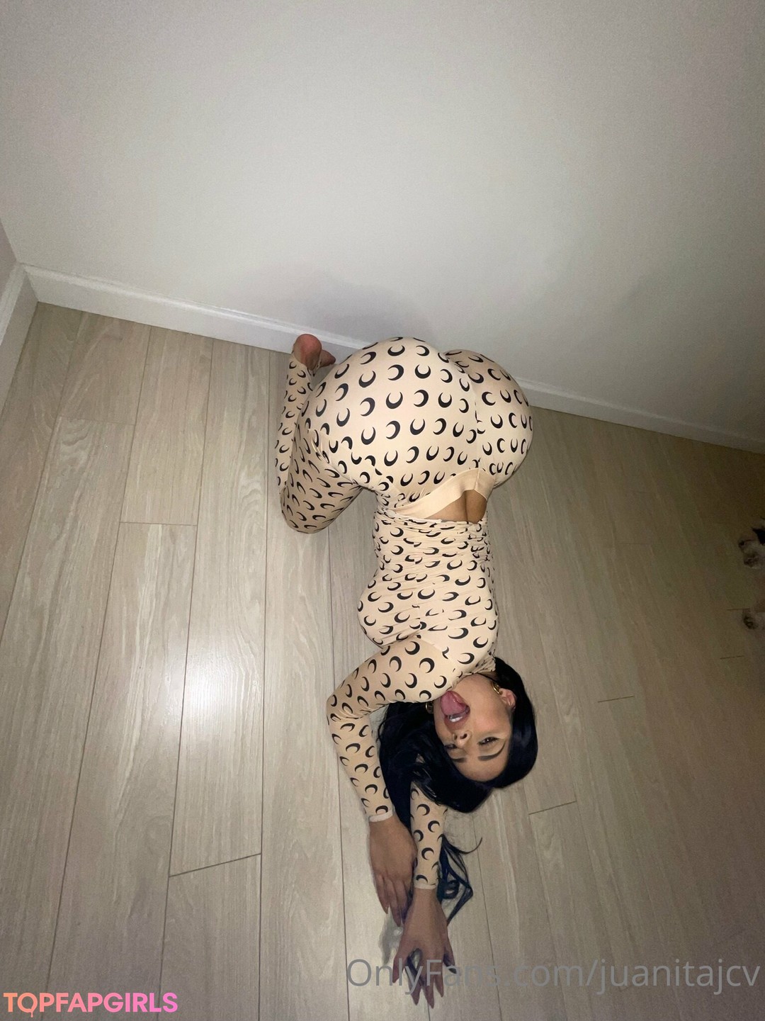Nacktes geleaktes OnlyFans-Foto von Juanita Belle #295