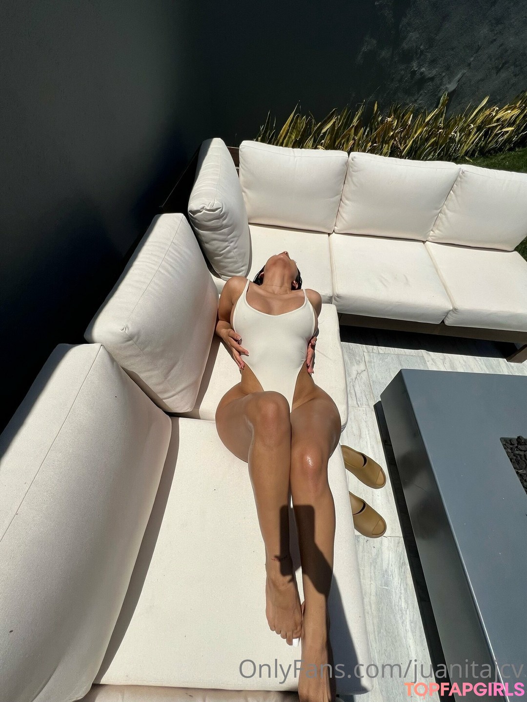 Nacktes geleaktes OnlyFans-Foto von Juanita Belle #340