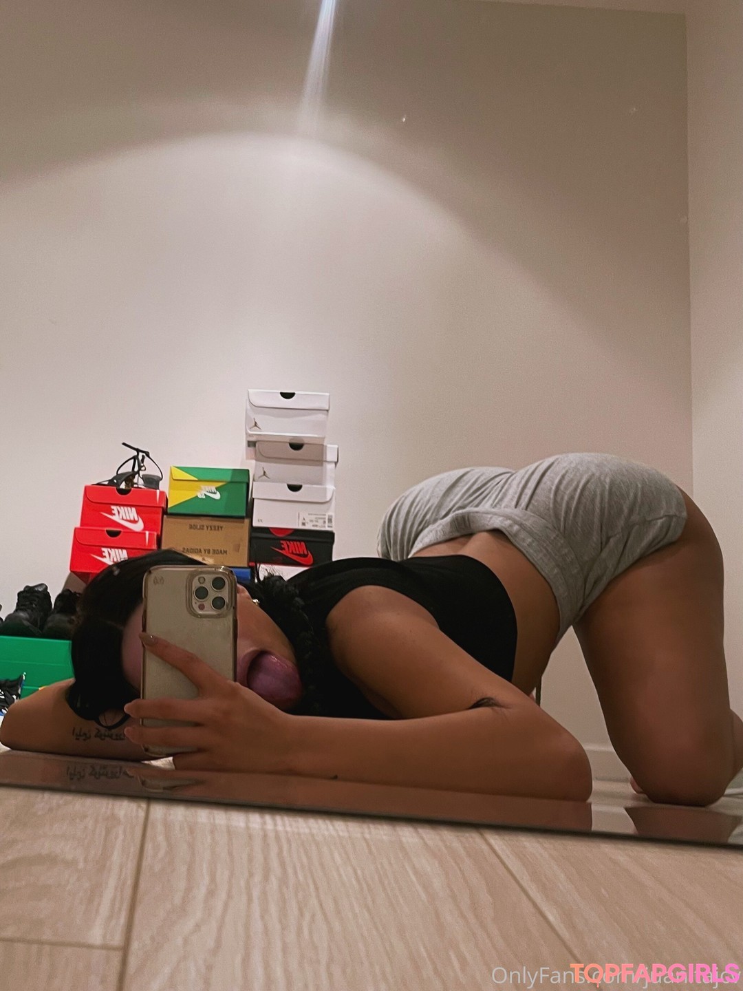 Nacktes geleaktes OnlyFans-Foto von Juanita Belle #472