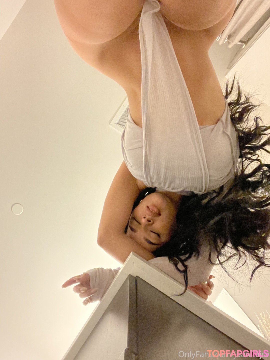 Nacktes geleaktes OnlyFans-Foto von Juanita Belle #493