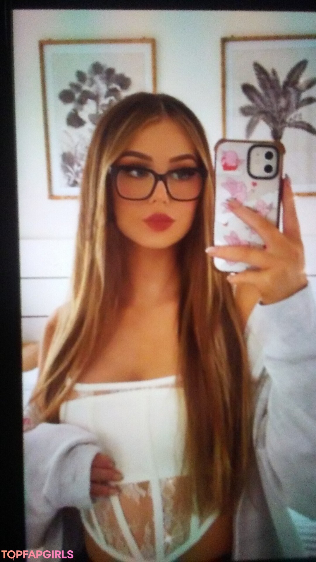Nacktes geleaktes OnlyFans-Foto von Mikafans #8
