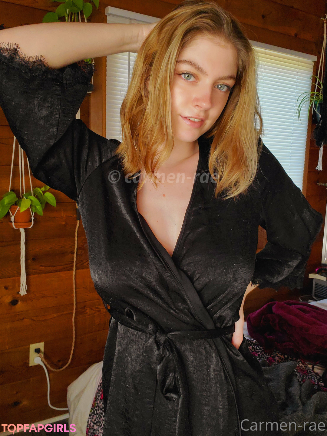 Nacktes geleaktes OnlyFans-Foto von Carmenrae #2156