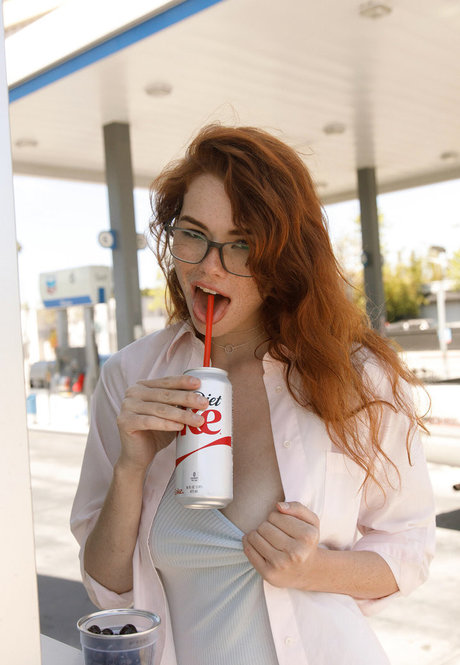 Sabrina Lynn