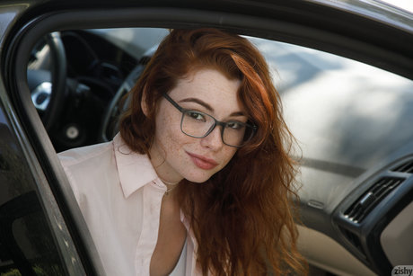 Sabrina Lynn