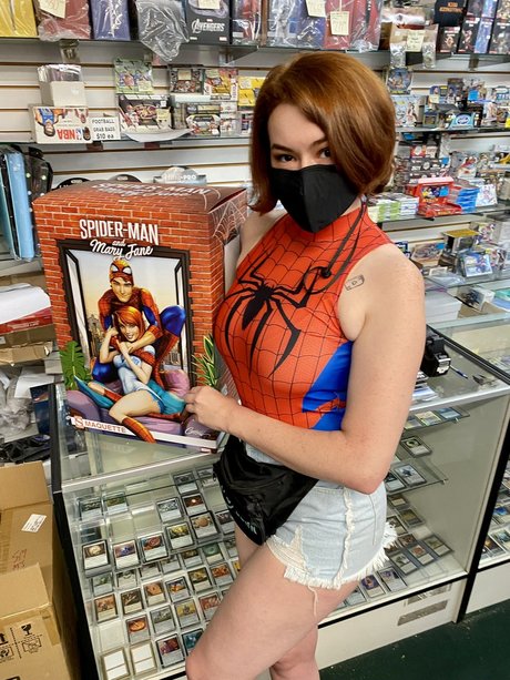Sabrina Lynn