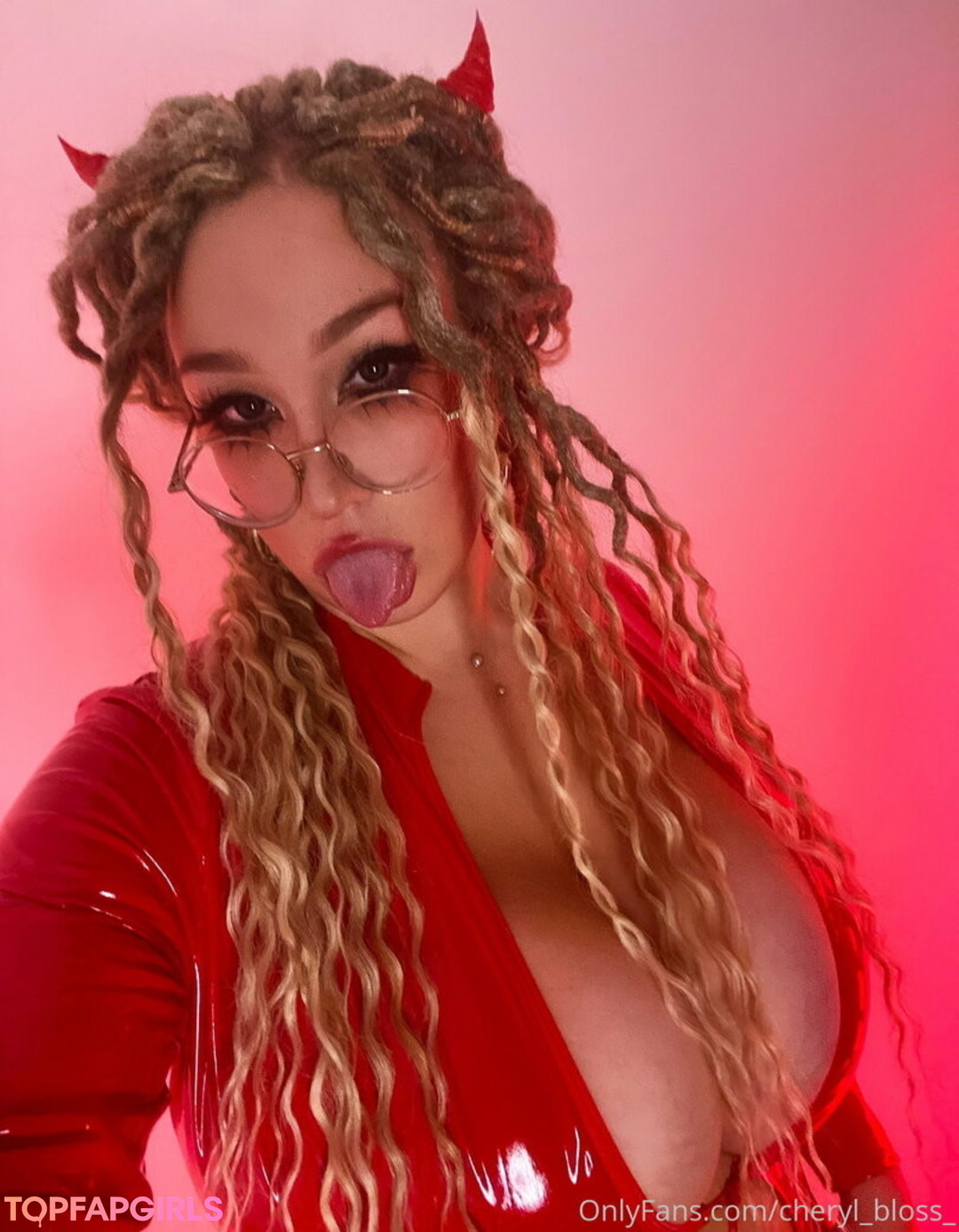Nacktes geleaktes OnlyFans-Foto von Cheryl Blossom #851