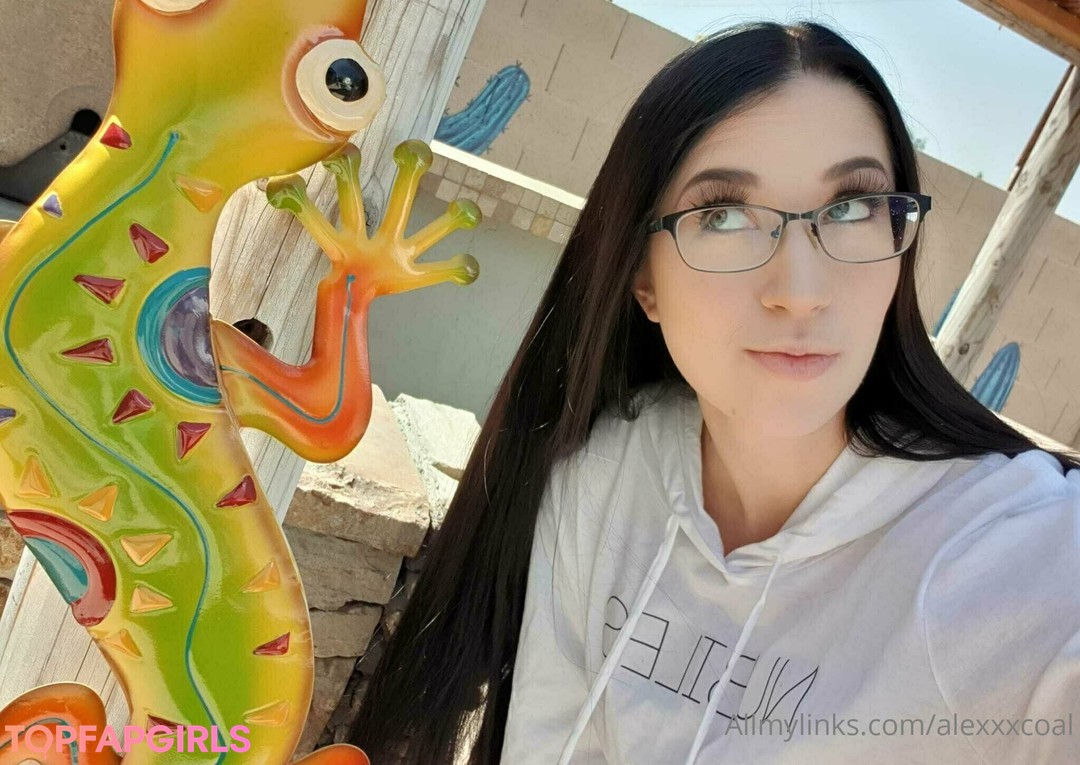 Nacktes geleaktes OnlyFans-Foto von Alex Coal #604
