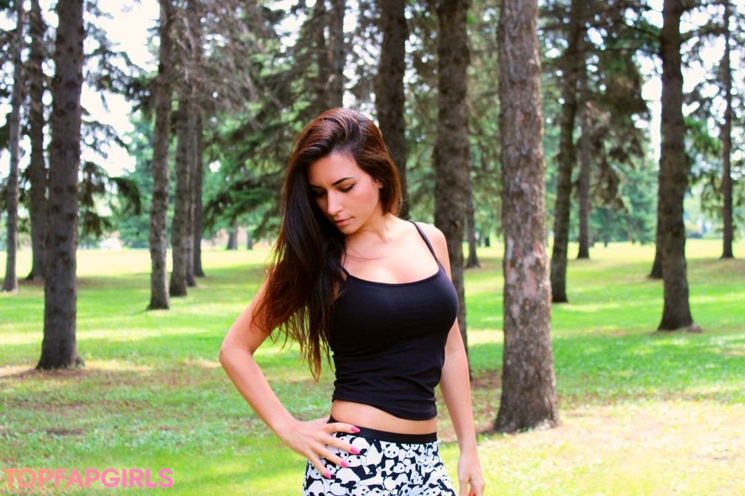 Nacktes geleaktes OnlyFans-Foto von Alinity #905