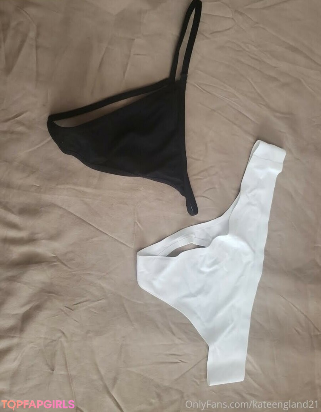 Nacktes geleaktes OnlyFans-Foto von Kate England #3744