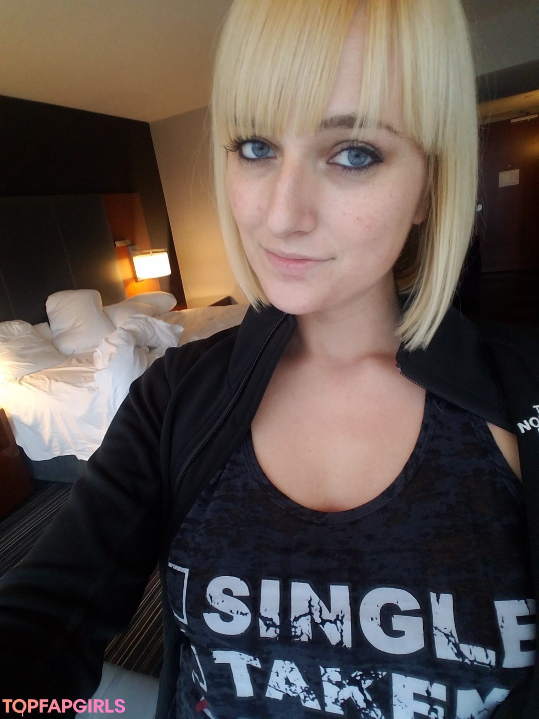 Nacktes geleaktes OnlyFans-Foto von Kate England #262