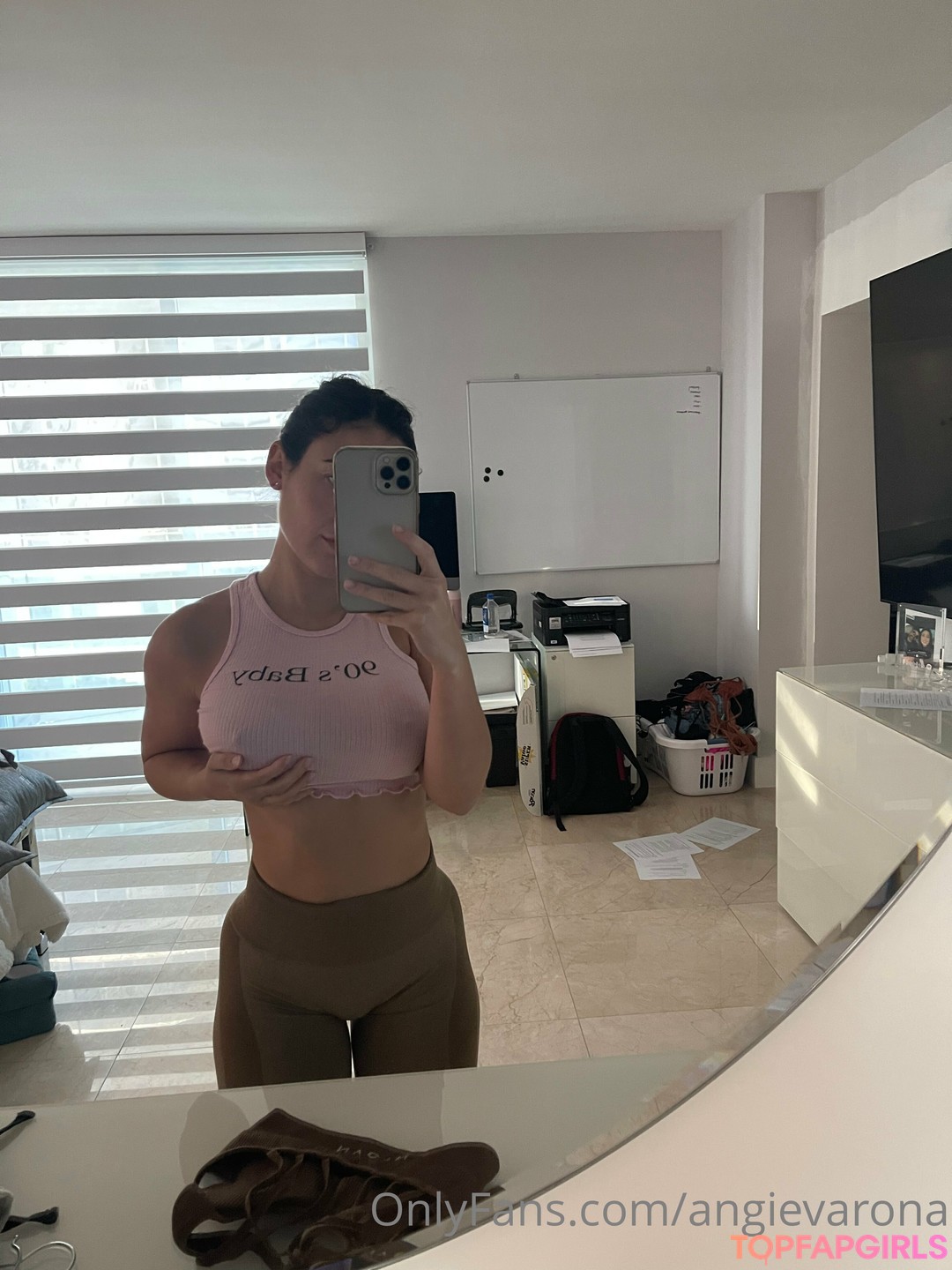 Nacktes geleaktes OnlyFans-Foto von Angie Varona #112