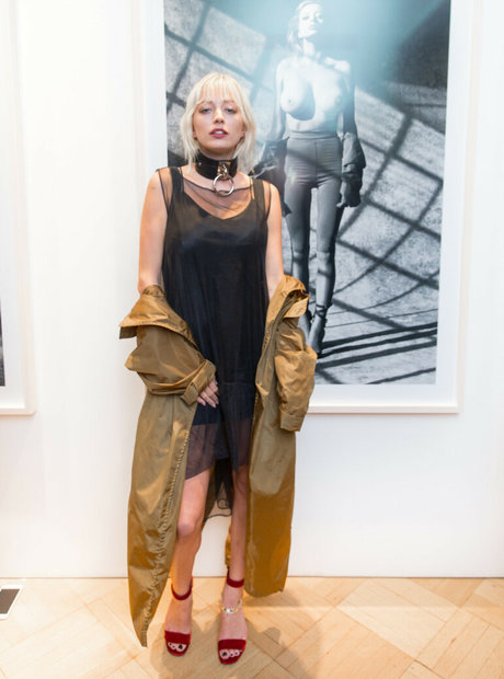 Nacktes geleaktes OnlyFans-Foto von Caroline Vreeland