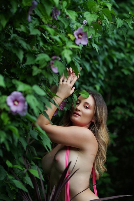 Holly Wolf