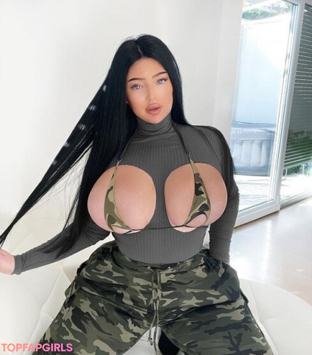 Nacktes geleaktes OnlyFans-Foto von Claudia Rivier #151