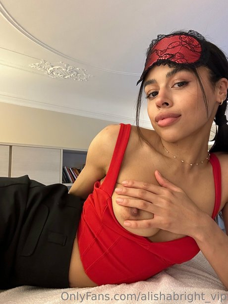 Alisha Bright
