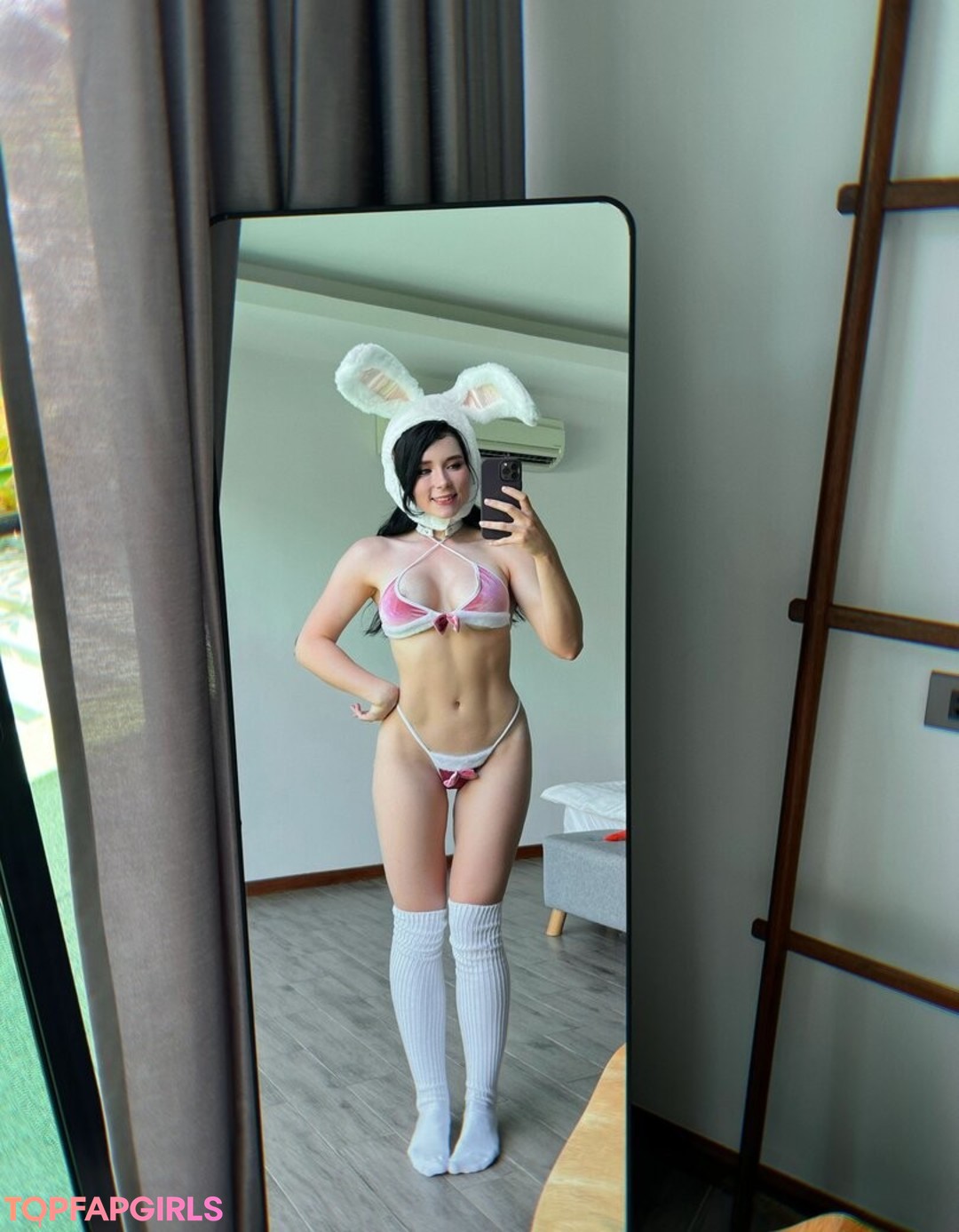 Nacktes geleaktes OnlyFans-Foto von Sweetie Fox #3331