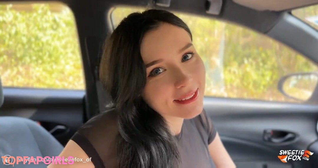 Nacktes geleaktes OnlyFans-Foto von Sweetie Fox #3385