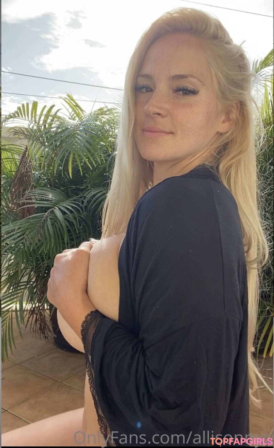 Nacktes geleaktes OnlyFans-Foto von Allisonnyc #33