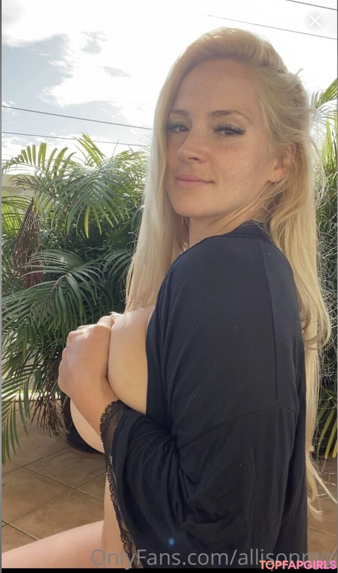 Nacktes geleaktes OnlyFans-Foto von Allisonnyc #6