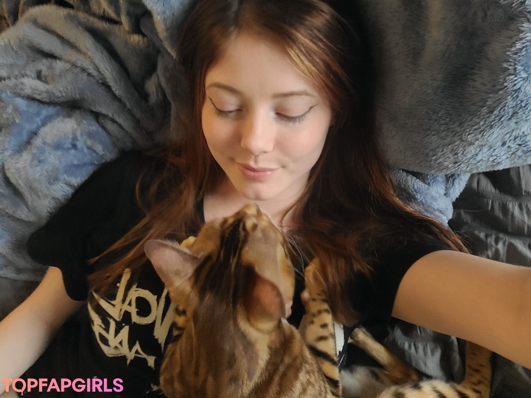 Nacktes geleaktes OnlyFans-Foto von Rylie Rowan #59