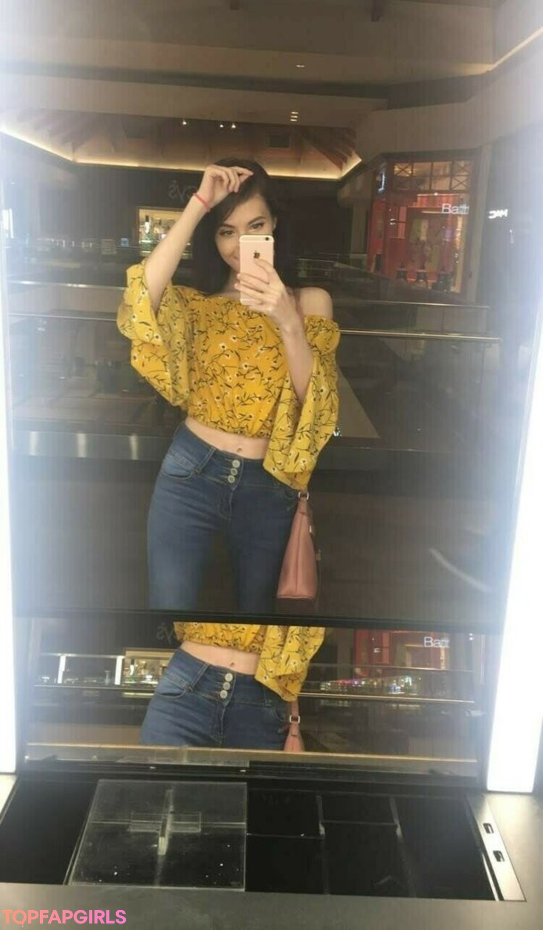 Nacktes geleaktes OnlyFans-Foto von Elizabeth Reed #2469