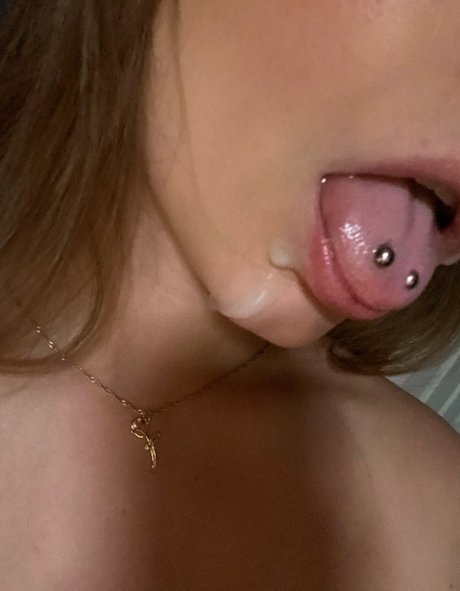 Nacktes geleaktes OnlyFans-Foto von Oreob4by