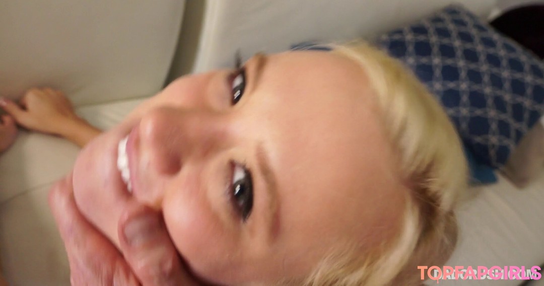 Nacktes geleaktes OnlyFans-Foto von Bailey Brooke #417