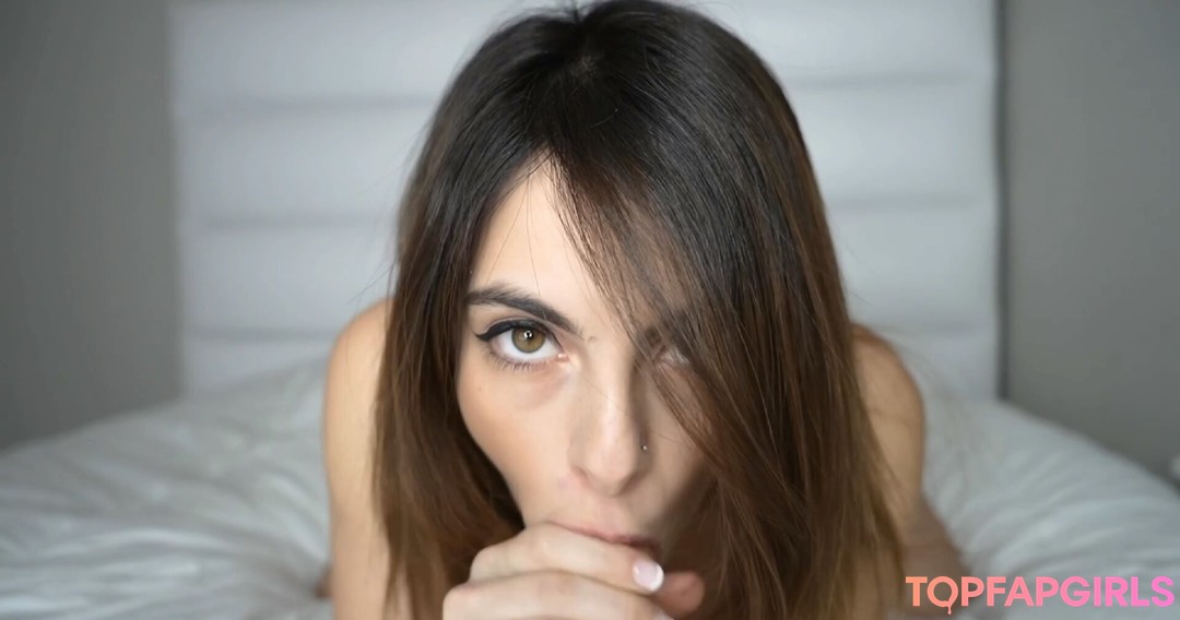 Nacktes geleaktes OnlyFans-Foto von Alexa Pearl #4857